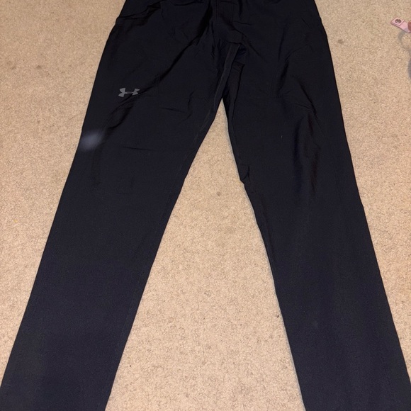 Under Armour Black Fitted Pants - Picture 1 of 3